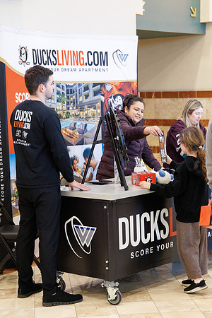 031125_ANAHEIM_DUCKS_0722