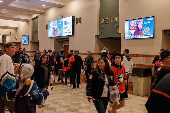 101624_ANAHEIM_DUCKS_0245
