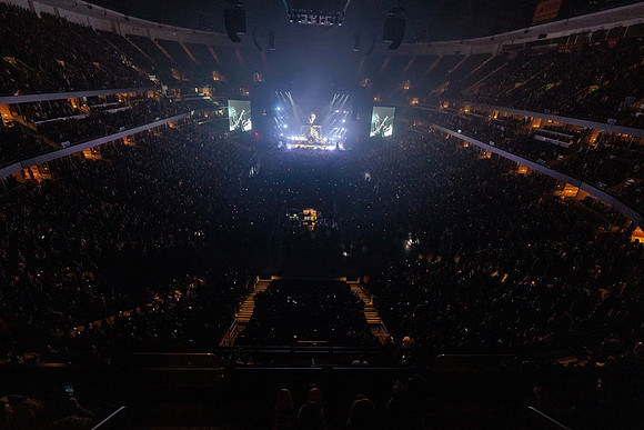 060124_HONDA_CENTER_0695