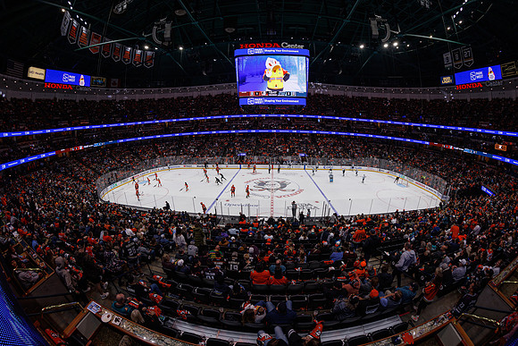 101624_ANAHEIM_DUCKS_1078