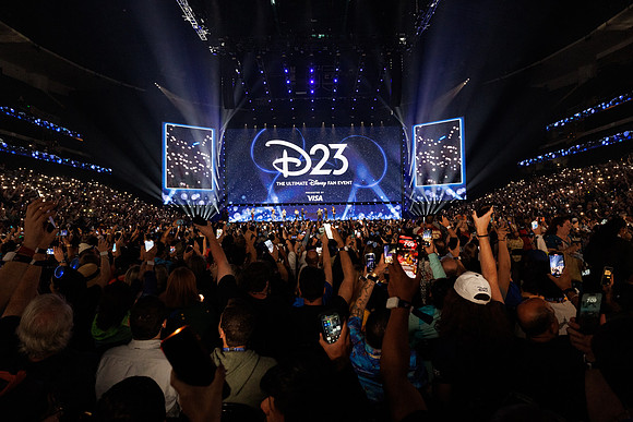 080924_HONDA_CENTER_0025