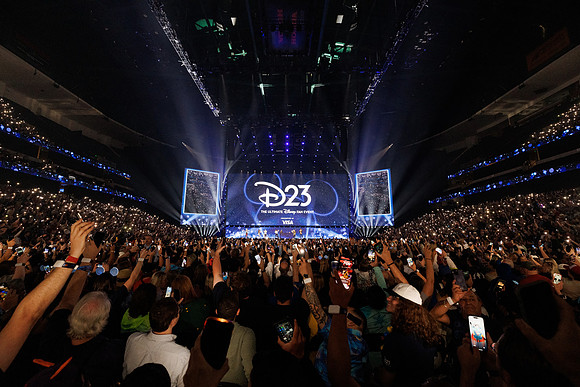 080924_HONDA_CENTER_0017