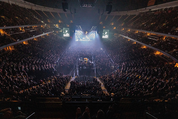 060124_HONDA_CENTER_0691