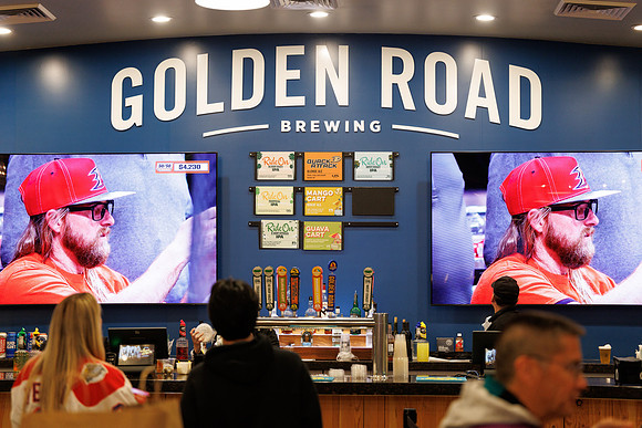 031125_ANAHEIM_DUCKS_0728