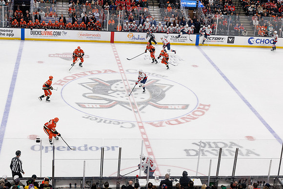 031125_ANAHEIM_DUCKS_1579