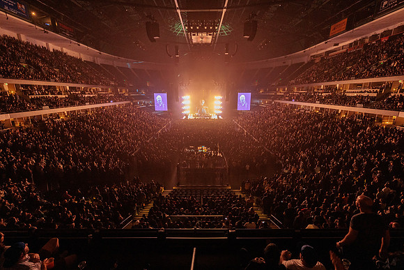 060124_HONDA_CENTER_0759