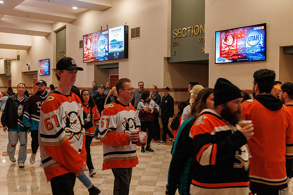 101624_ANAHEIM_DUCKS_0229