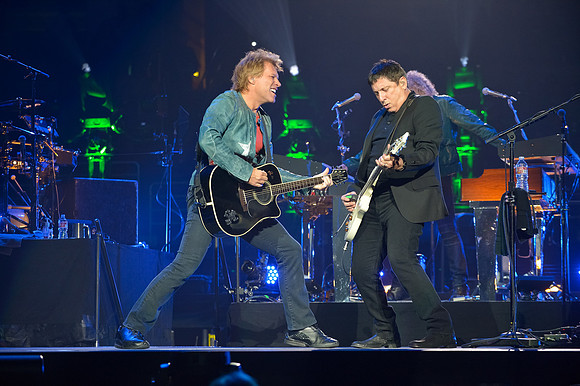 100913_HONDA_CENTER_0039