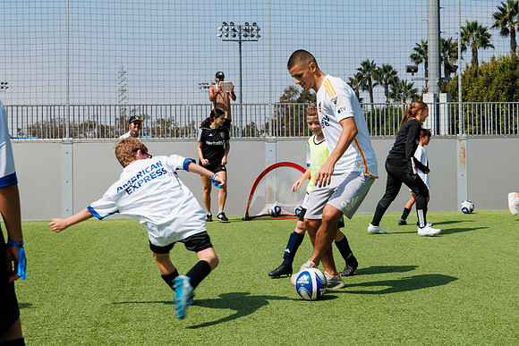 092224_AMERICAN_EXPRESS_RM_0285