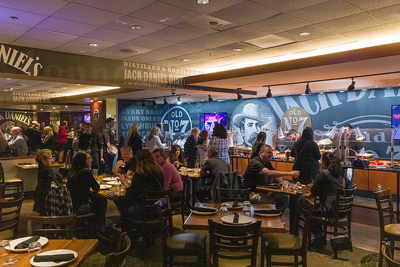 040422_HONDA_CENTER_0002