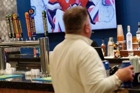 031125_ANAHEIM_DUCKS_0729