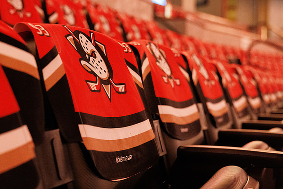 101624_ANAHEIM_DUCKS_0001