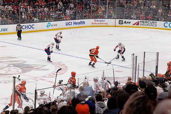 031125_ANAHEIM_DUCKS_1262