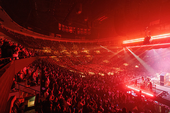 050125_HONDA_CENTER_116