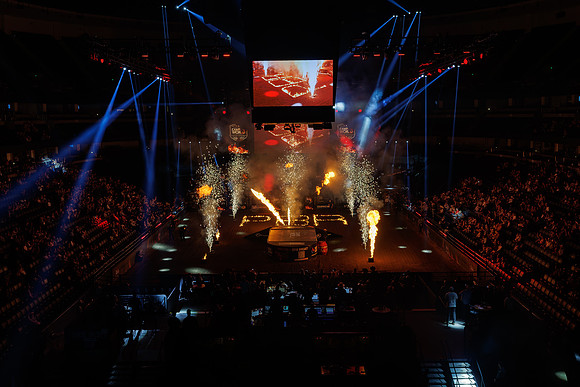090725_HONDA_CENTER_006