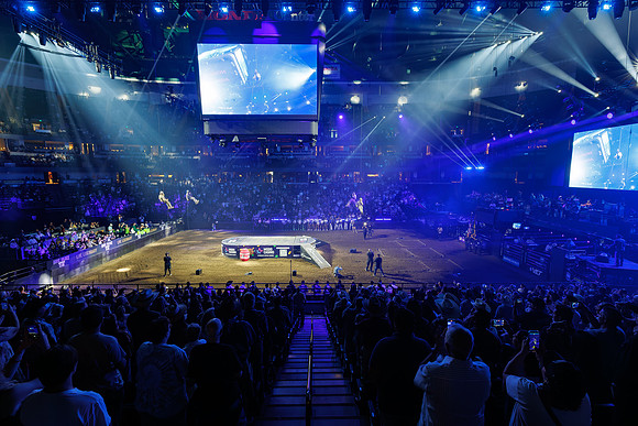 090725_HONDA_CENTER_015
