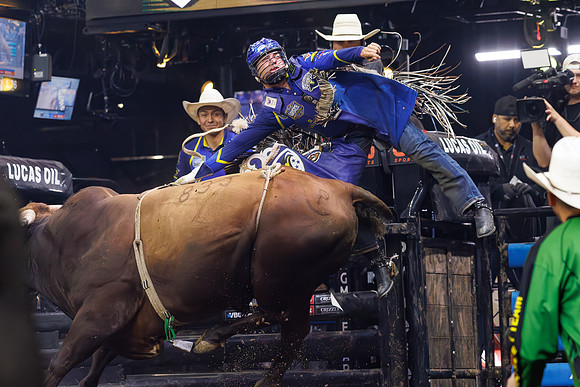 090725_HONDA_CENTER_061
