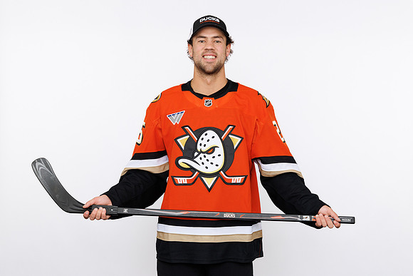 091125_ANAHEIM_DUCKS_021