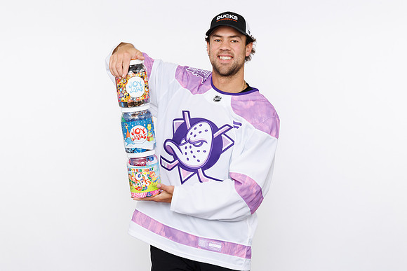 091125_ANAHEIM_DUCKS_030