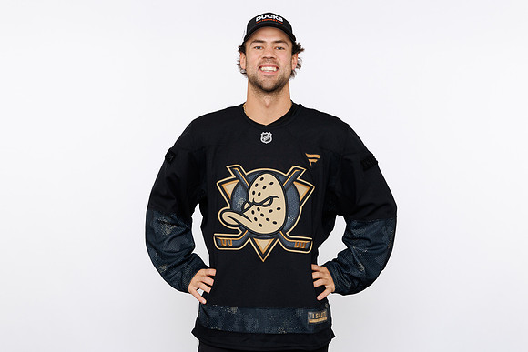 091125_ANAHEIM_DUCKS_043