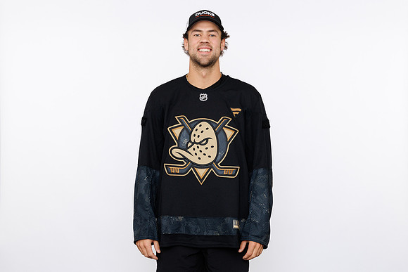 091125_ANAHEIM_DUCKS_046