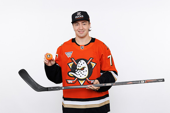 091125_ANAHEIM_DUCKS_075