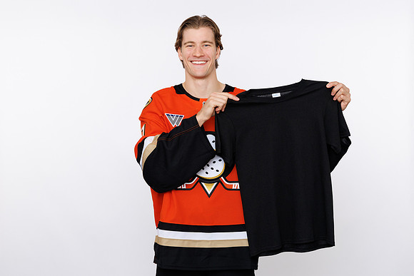 091125_ANAHEIM_DUCKS_108