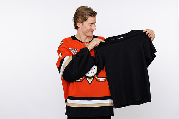 091125_ANAHEIM_DUCKS_110