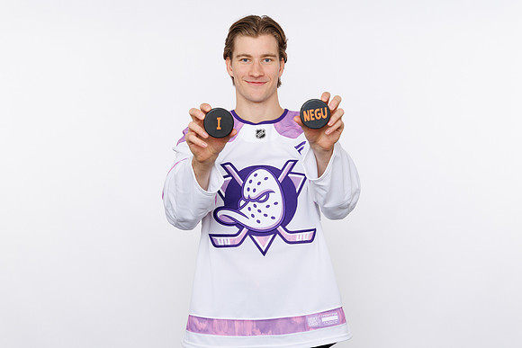 091125_ANAHEIM_DUCKS_135
