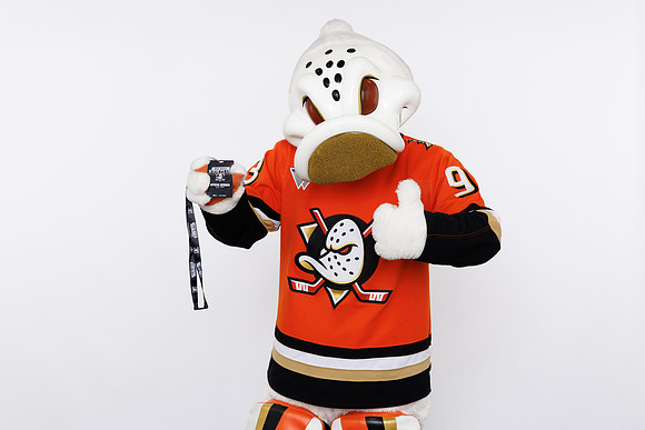 091125_ANAHEIM_DUCKS_202
