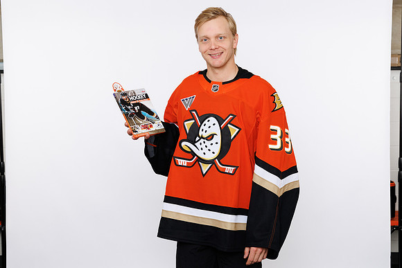 091125_ANAHEIM_DUCKS_277