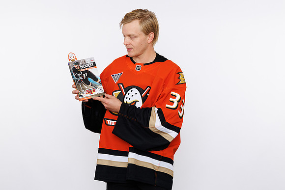 091125_ANAHEIM_DUCKS_279
