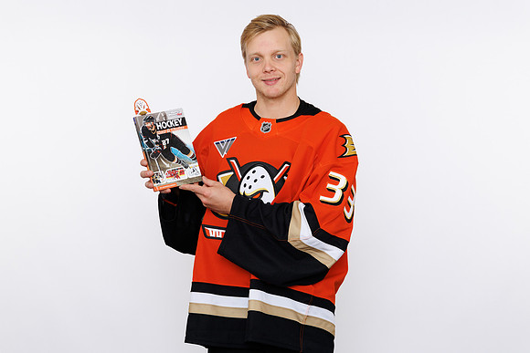 091125_ANAHEIM_DUCKS_280