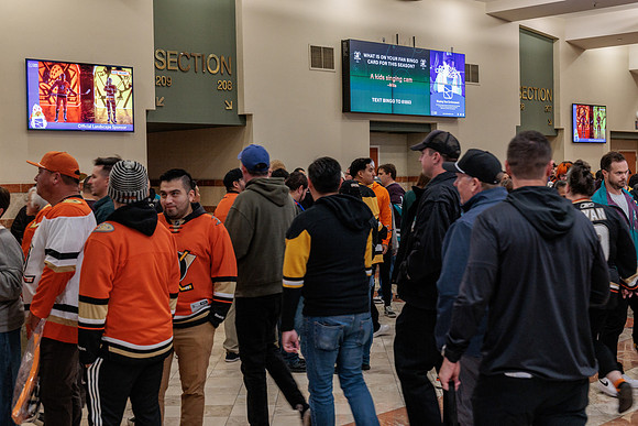 101425_ANAHEIM_DUCKS_095