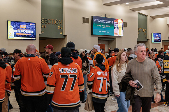 101425_ANAHEIM_DUCKS_101
