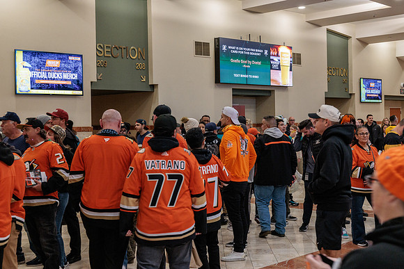 101425_ANAHEIM_DUCKS_102