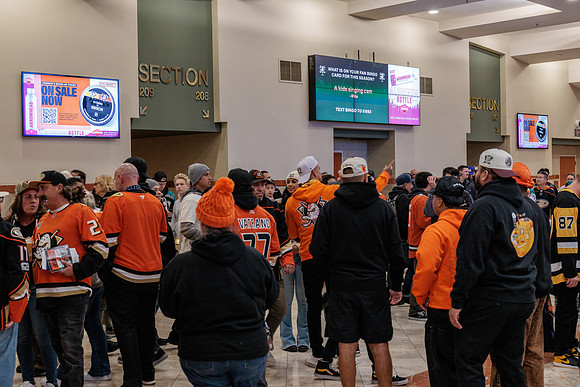 101425_ANAHEIM_DUCKS_104