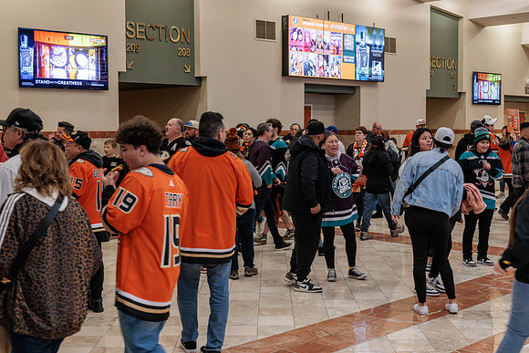 101425_ANAHEIM_DUCKS_172