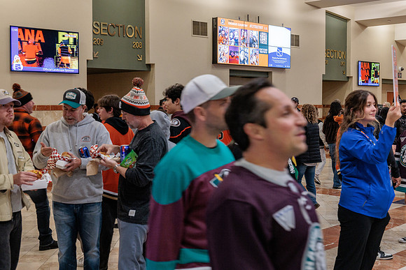 101425_ANAHEIM_DUCKS_181