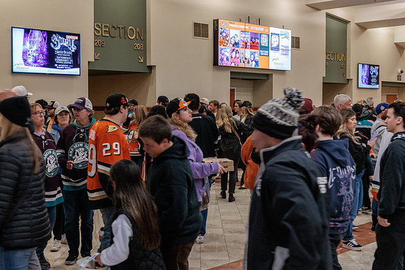101425_ANAHEIM_DUCKS_205