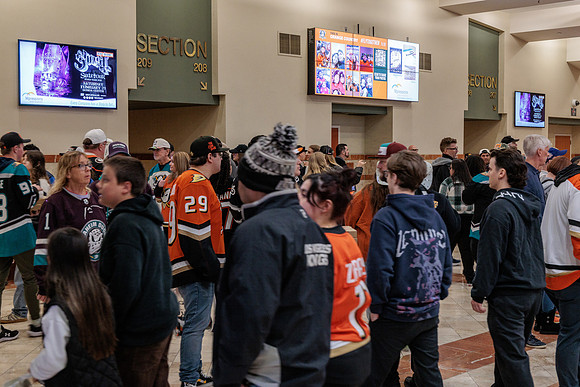 101425_ANAHEIM_DUCKS_206