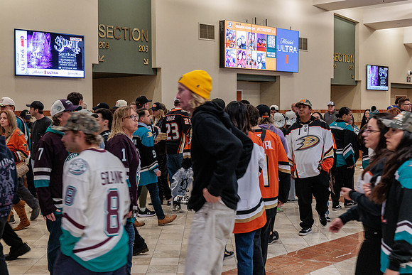 101425_ANAHEIM_DUCKS_208