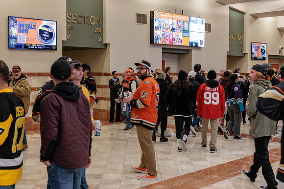 101425_ANAHEIM_DUCKS_242