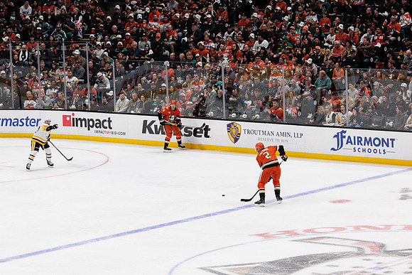 101425_ANAHEIM_DUCKS_370