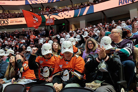 101425_ANAHEIM_DUCKS_422