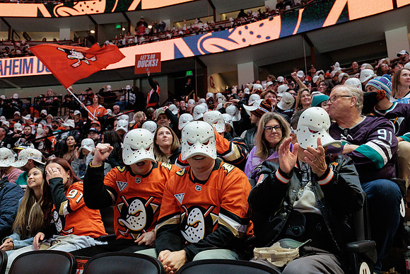 101425_ANAHEIM_DUCKS_423
