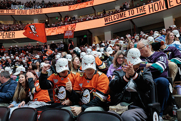 101425_ANAHEIM_DUCKS_426