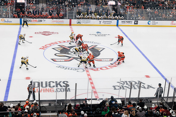 101425_ANAHEIM_DUCKS_522