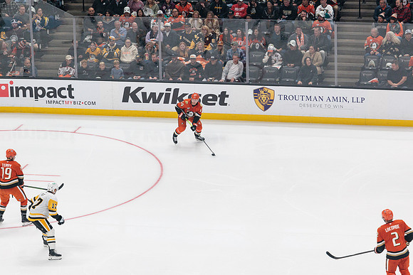 101425_ANAHEIM_DUCKS_557