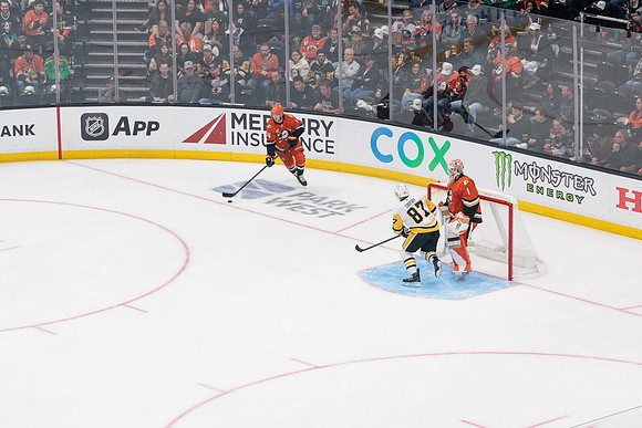 101425_ANAHEIM_DUCKS_574